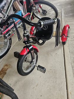 Schwinn Kids Custom Tricycle
