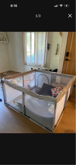 PLAYPEN MOVING