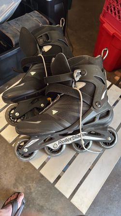Size 12 Roller Blades, Black
