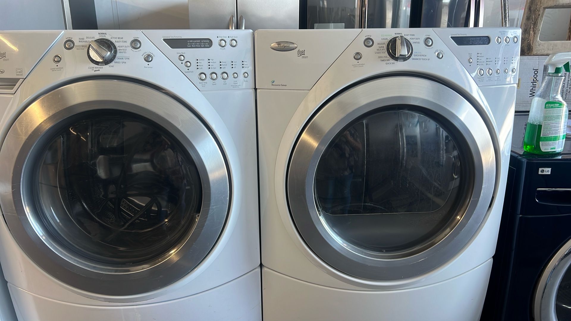 Whirpool Set Of Washer And Dryer