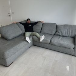 Sectional Couch 