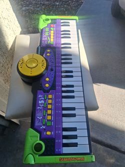 Kawasaki Dual-Cool-Keys Electronic Folding Keyboard