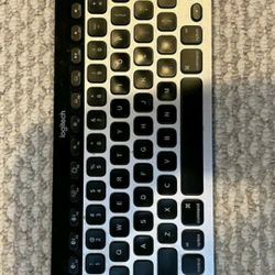 Logitech K811 920-004161 Easy‑Switch Wireless Bluetooth Keyboard Mac