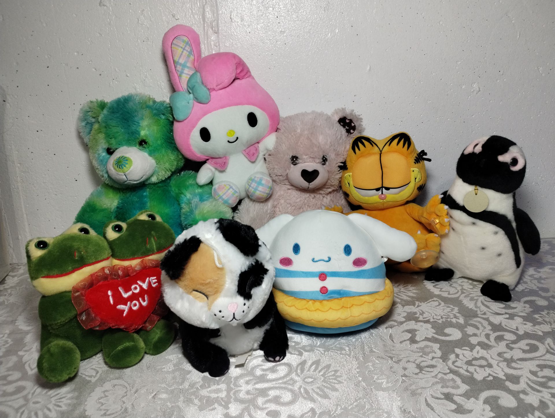 Plushies Lot — Used Good Condition