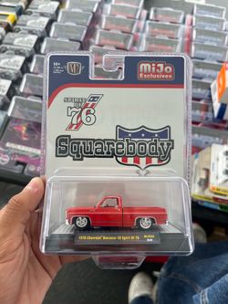 M2 Machines Mijo Exclusive 1976 Chevy Silverado