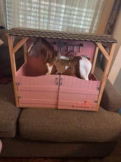 Our Generation large barn and horse