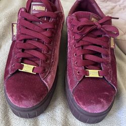 PUMA Mayze Burgundy Sneakers
