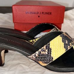 🔥NEW Donald Pliner Leather Snake Print Crisscross Kitten Heels Shoes Size 9.5 Women’s