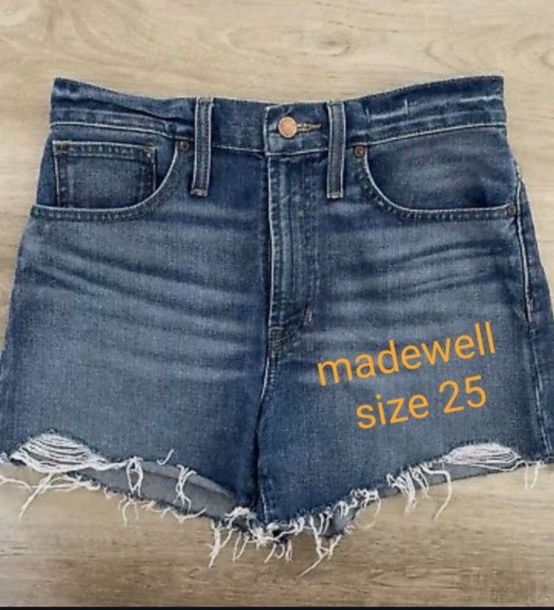 Madewell The Perfect Jean Short Size 25