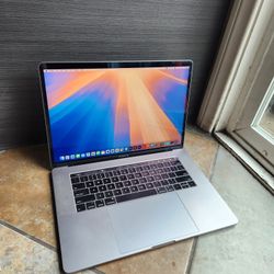 MacBook Pro 15" i9 32GB RAM 500gb SSD | 100% Battery Health, Adobe, Final Cut, Logic, Office |Best Offer