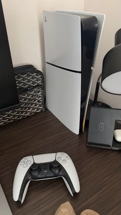 PS5 Slim