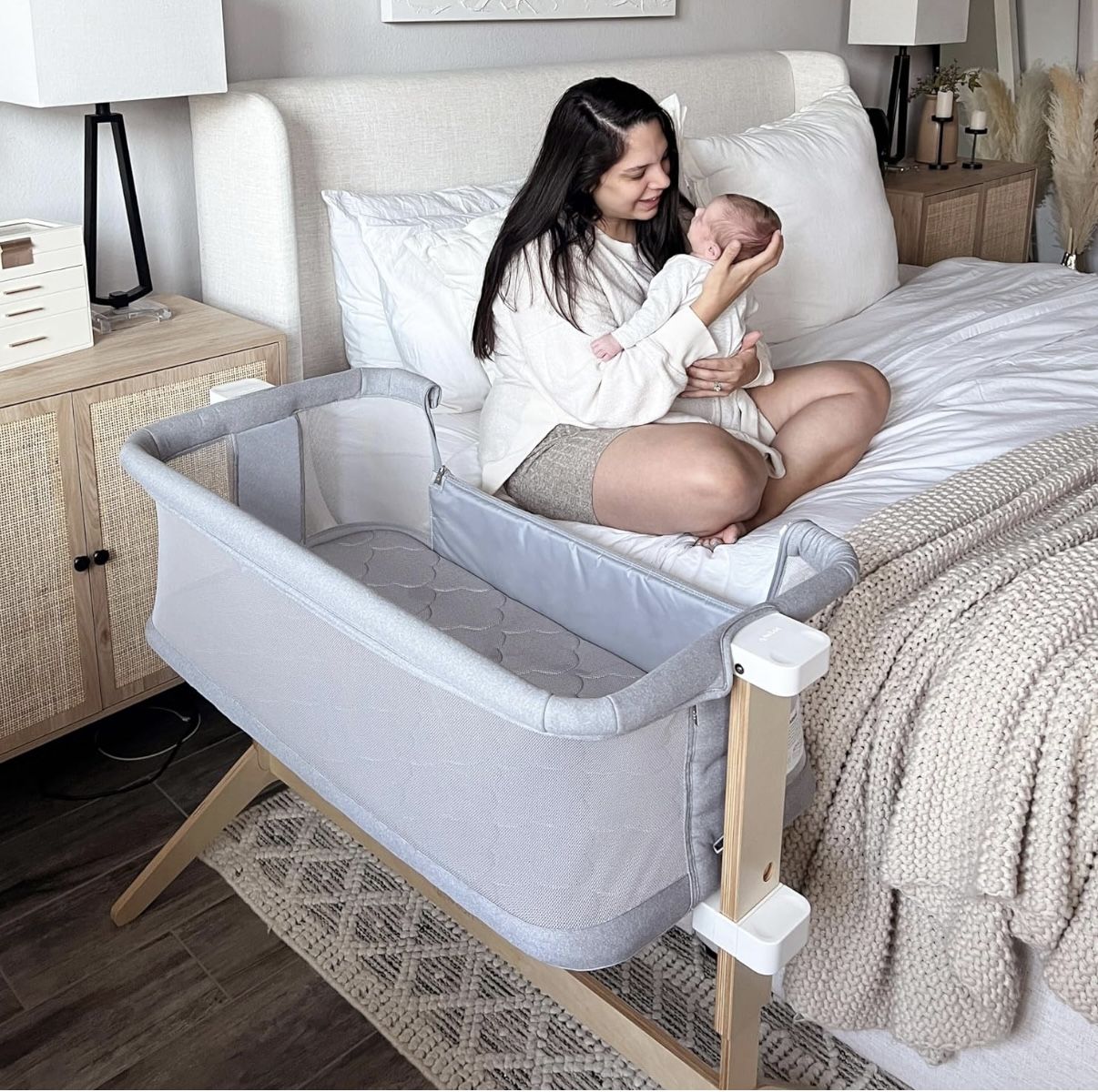 Newton Baby Bassinet and Bedside Sleeper