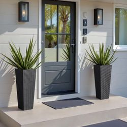 Greesum 24 Inch Tall Plastic Planters with Rattan Texture