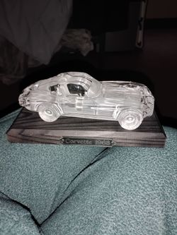 Vintage Crystal Glass 1963 Split Rear Window Great Condition Very Clean and collectable