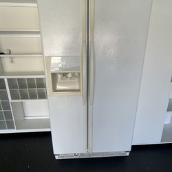 Working Side-By-Side Whirlpool Refrigerator