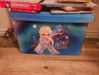 Toy chest