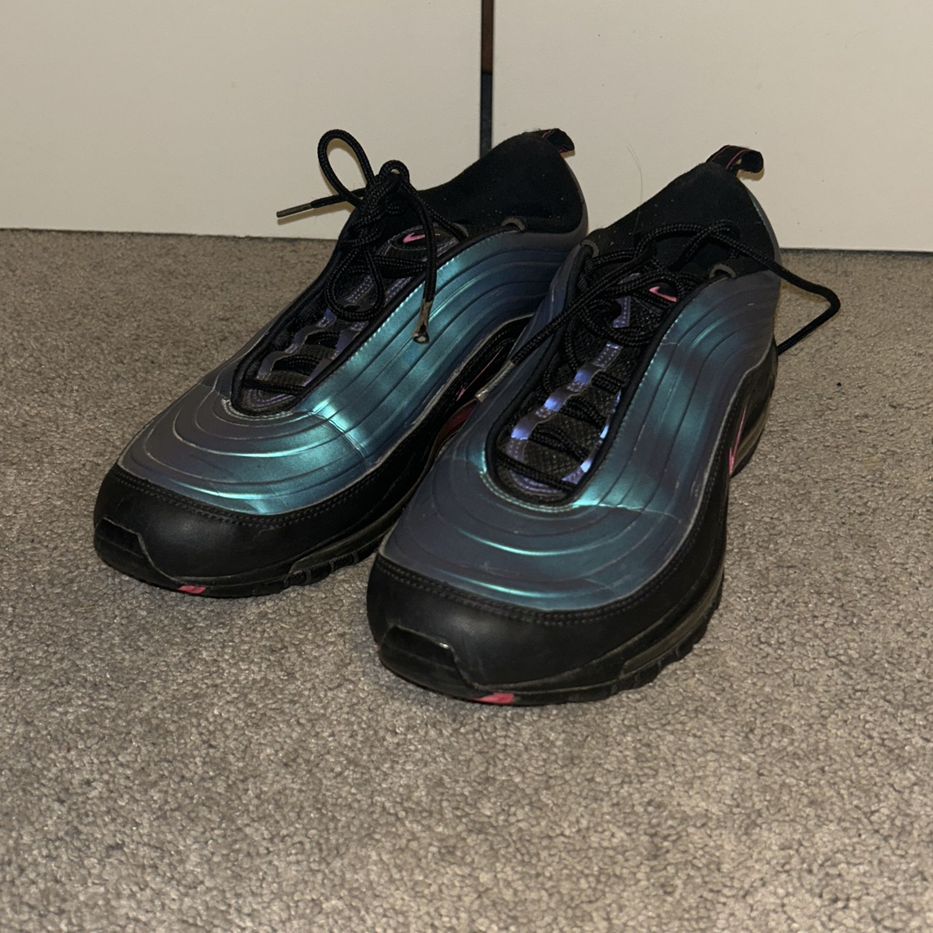 Nike Air Max Pearlescent