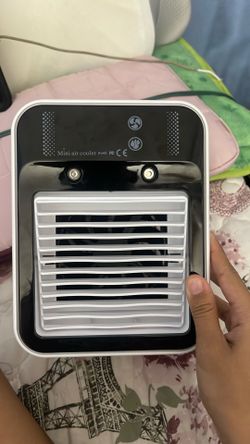 Mini air cooler.