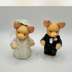 Bride And Groom Figurine