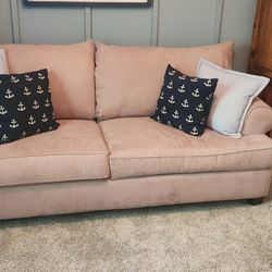 Queen Microfiber Beige Couch W/ Pullout Sofa Bed. Like New