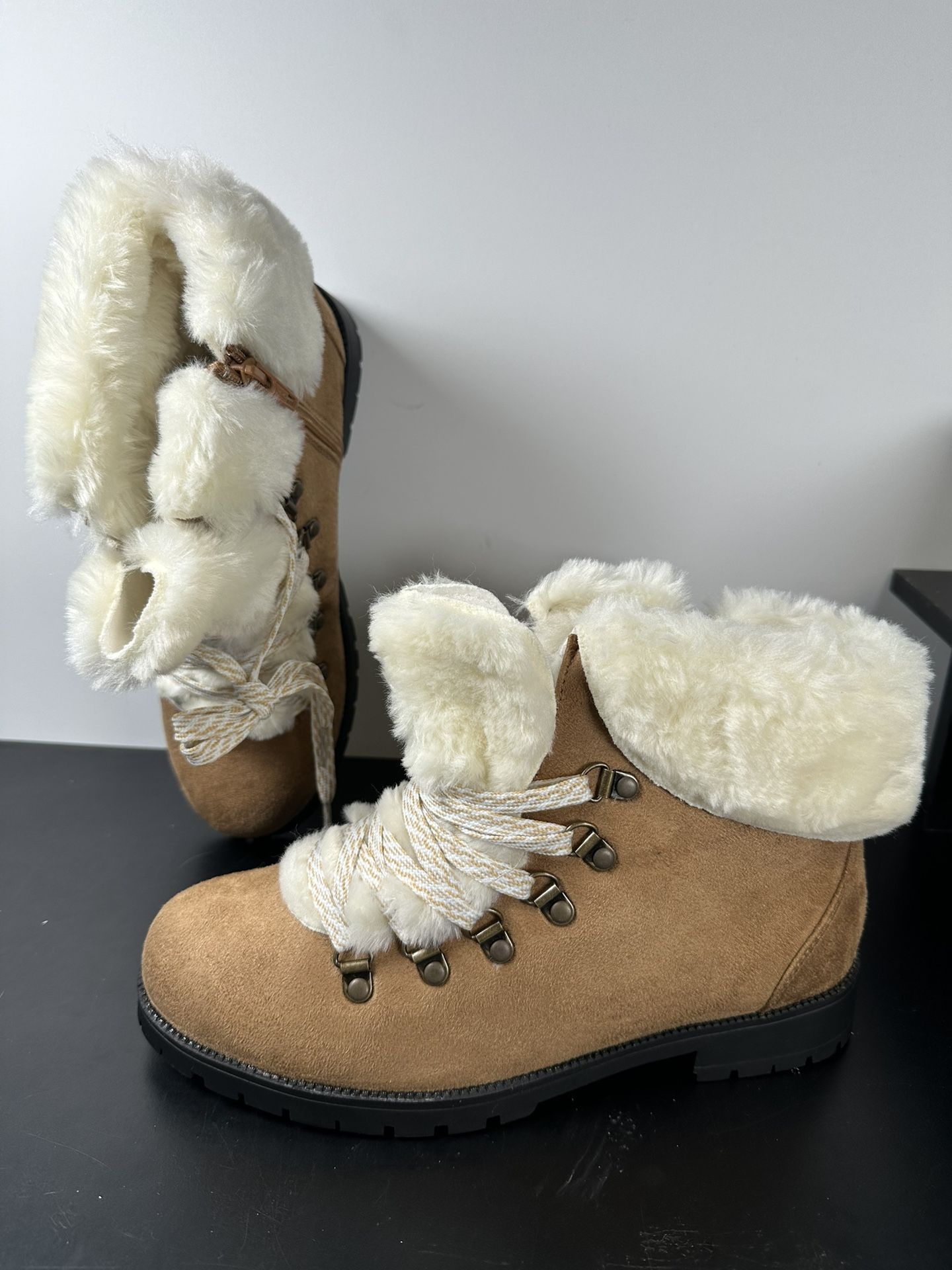 Comfortview Wide Width Arctic Bootie | Faux Fur Trim | Women's Winter Snow Boots - 8WW, Tan Brown