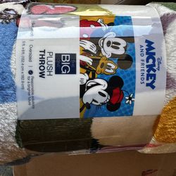 Mickey & Friends Blanket