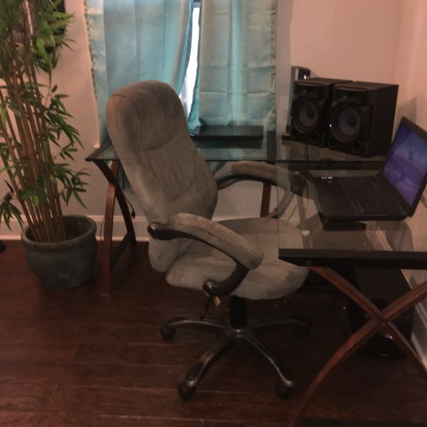 Grey Suede Office Chair For In Portsmouth Va Offerup Grey Suede Office Chair