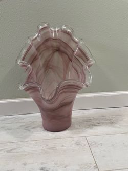 Formed glass vase