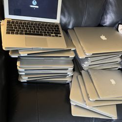 MacBook Air Lot  