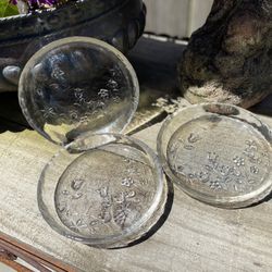Beautiful Set of 3 Clear Glass Low Bowls, Trays or Under a Plant Tray… Tulip Pattern 🌷 