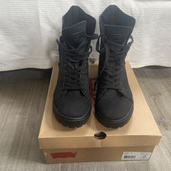 Levi Boots