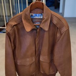 LEATHER ADVENTURE BOUND MEDIUM BOMBER JACKET IN GREAT CONDITION 