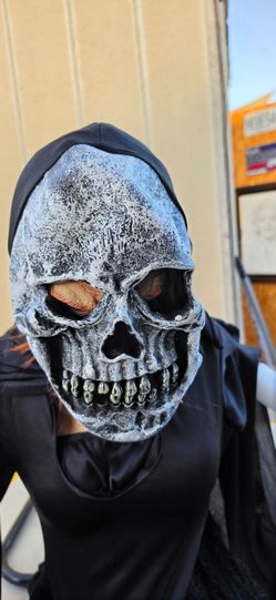 Zombie mask