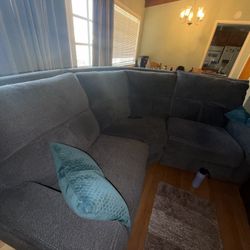 Dawson Sectional Recliner 