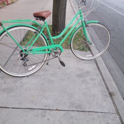 Beautiful Girl Reid Bike