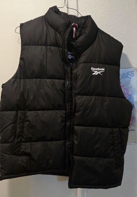 Black Men's Reebok Puffer Jacket