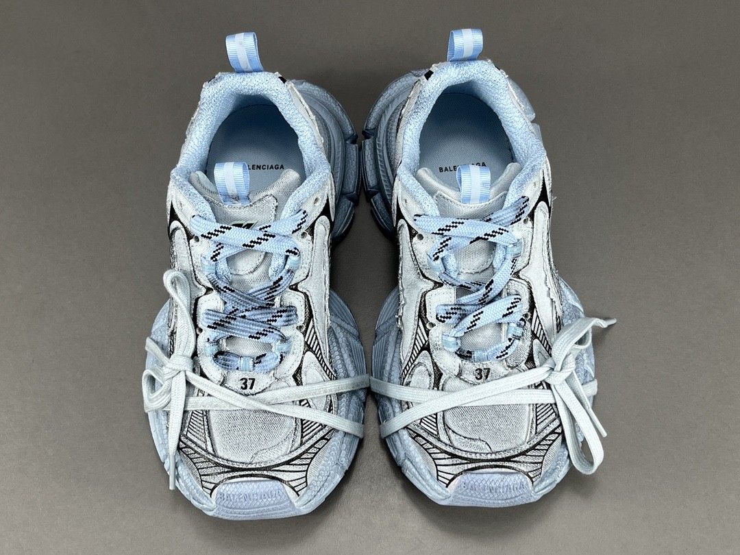 Balenciaga's retro functional style sports shoes