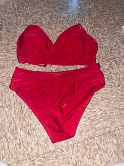 *NEVER WORN* Women’s Bikini