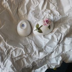 Aynsley fine bone china Hand Molded And Hand Painted