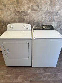 Whirlpool washer and dryer laundry