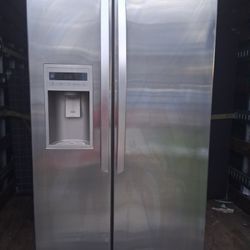 LG Refrigerator 