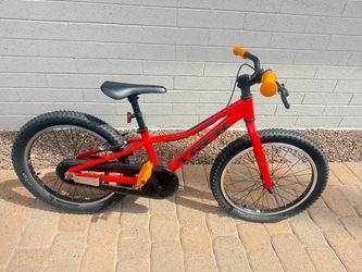 Boys Bike , Trek, Pre caliber 2.0 (20”)