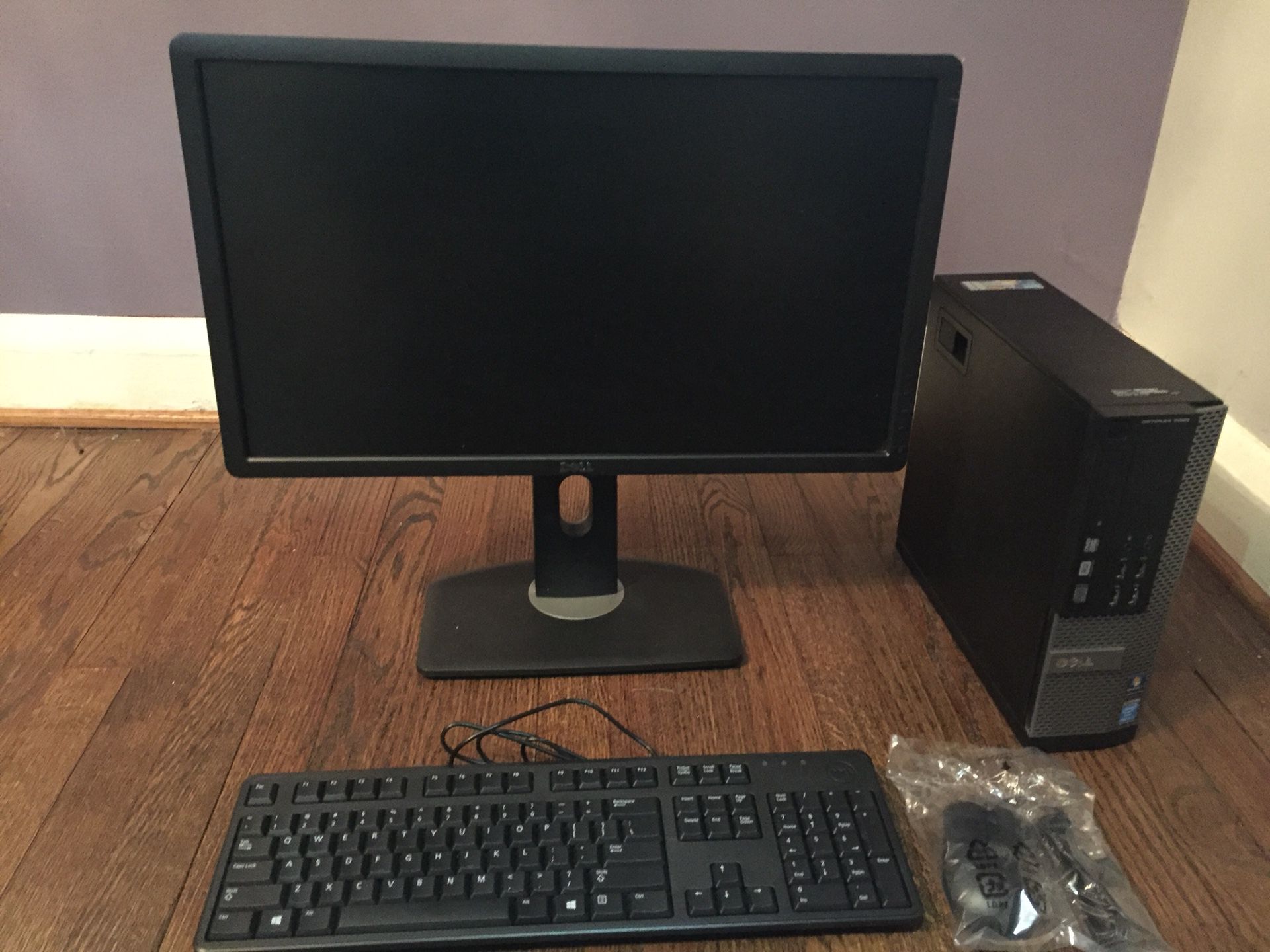 Dell Desktop Computer and monitor