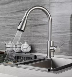 Kitchen Faucet with Pull Down Sprayer,360 Degree Swivel Stainless Steel High Arc Modern SingleHandle