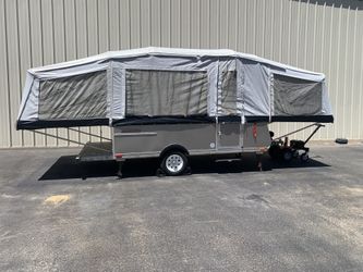2010 QUICK-SILVER CAMPER