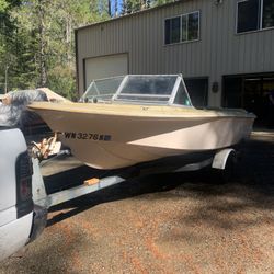 1968 Silver Line Boat