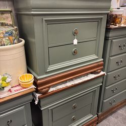 Pair Of Newly Refinished Green Nightstands 