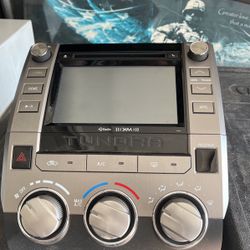 2017 Toyota Tundra Radio/ac Controls