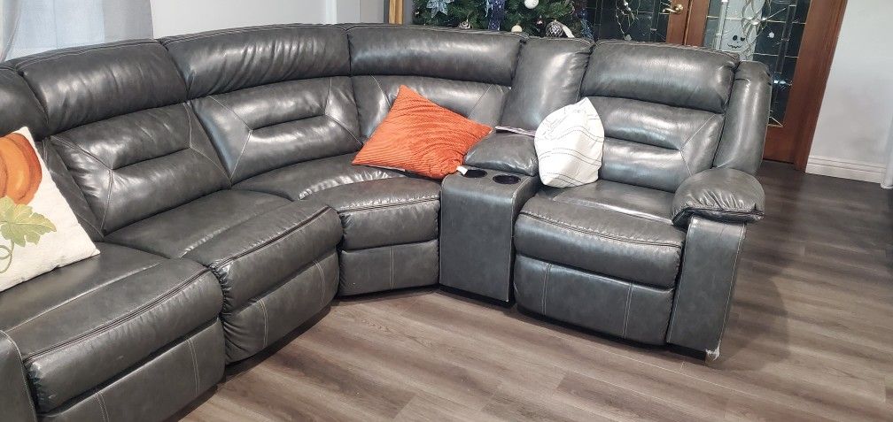 sectional sofa with 3 recliners 