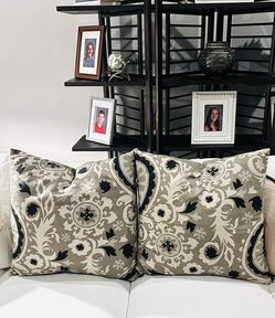 Set Of 2 Large Throw Pillows 24” X 24”